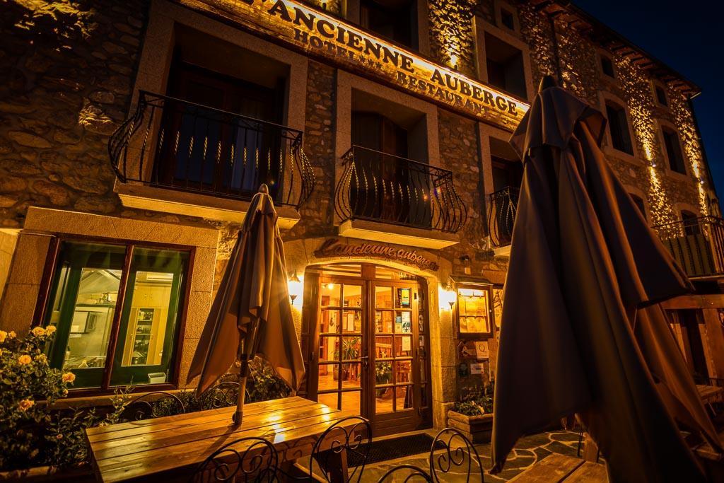 Logis Hotel Restaurant L'Ancienne Auberge Bolquere Bagian luar foto